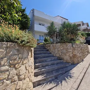 Ema , Pag Town Kroatien
